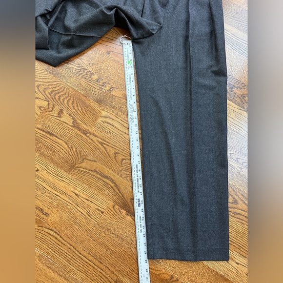 Theory Double Pleat Pant Sleek Virgin Wool Flannel Charcoal Gray Size 4 Wide Leg - Picture 10 of 11